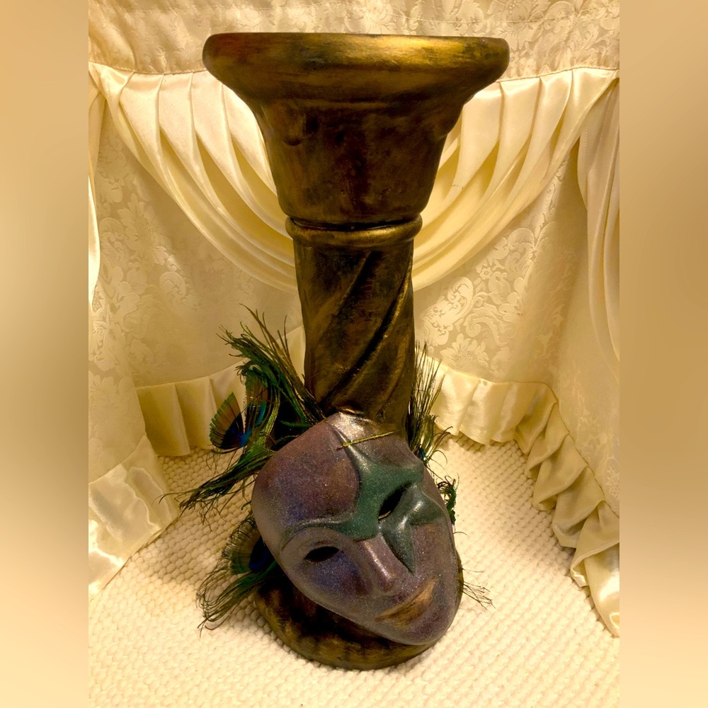 MARDI GRAS MASK CANDLE STAND